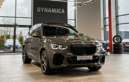 Używany samochód marki BMW, model X5, rocznik 2023, przebieg 18100km - miniaturka 0
