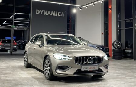 Używany samochód marki Volvo, model V60, rocznik 2019, przebieg 65600km - miniaturka 0