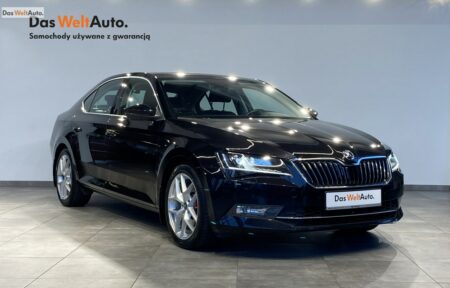 Używany samochód marki Škoda, model Superb, rocznik 2018, przebieg 64700km - miniaturka 0