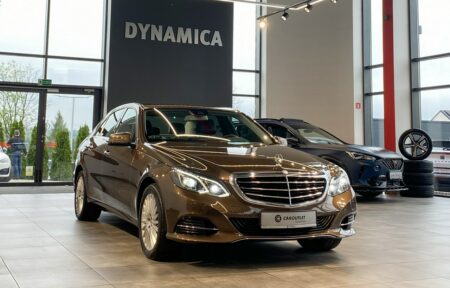 Używany samochód marki Mercedes, model E 220, rocznik 2014, przebieg 91300km - miniaturka 0