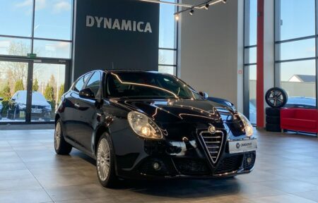 Używany samochód marki Alfa Romeo, model Giulietta, rocznik 2011, przebieg 165000km - miniaturka 0