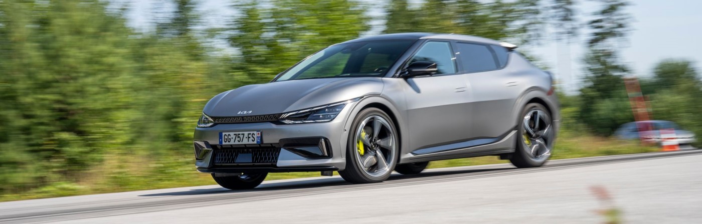 Nowa Kia EV6 z salonu - 8