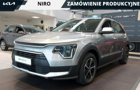 Używany samochód marki Kia, model Niro, rocznik 2023, przebieg 10km - miniaturka 0