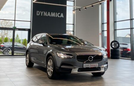 Używany samochód marki Volvo, model V90 Cross Country, rocznik 2018, przebieg 98500km - miniaturka 0