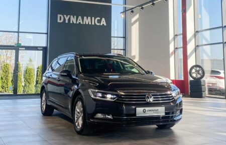 Używany samochód marki Volkswagen, model Passat, rocznik 2018, przebieg 72200km - miniaturka 0
