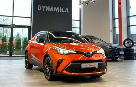 Używany samochód marki Toyota, model C-HR, rocznik 2020, przebieg 42900km - miniaturka 0