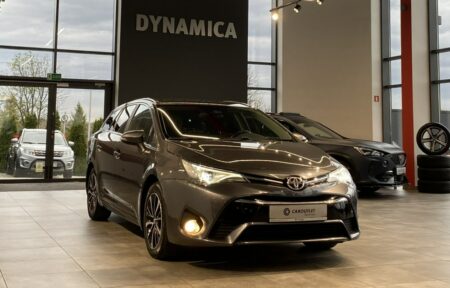 Używany samochód marki Toyota, model Avensis, rocznik 2018, przebieg 80900km - miniaturka 0