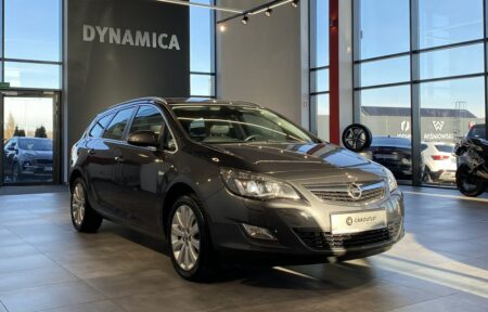 Używany samochód marki Opel, model Astra, rocznik 2011, przebieg 164800km - miniaturka 0