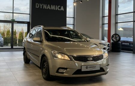 Używany samochód marki Kia, model Cee'd, rocznik 2011, przebieg 221000km - miniaturka 0