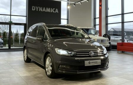 Używany samochód marki Volkswagen, model Touran, rocznik 2019, przebieg 114400km - miniaturka 0