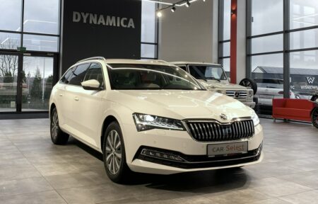 Używany samochód marki Škoda, model Superb, rocznik 2020, przebieg 107000km - miniaturka 0
