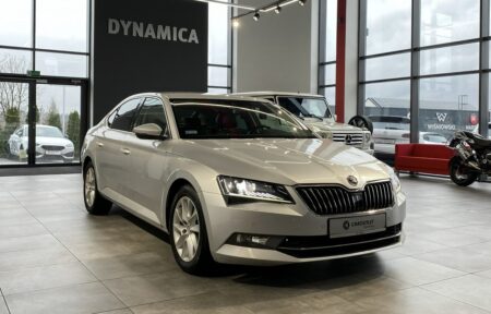 Używany samochód marki Škoda, model Superb, rocznik 2017, przebieg 139600km - miniaturka 0