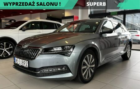 Używany samochód marki Škoda, model Superb, rocznik 2021, przebieg 46900km - miniaturka 0