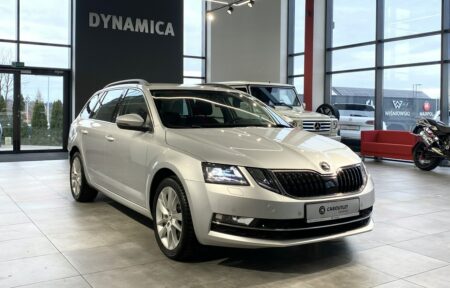 Używany samochód marki Škoda, model Octavia, rocznik 2017, przebieg 42800km - miniaturka 0