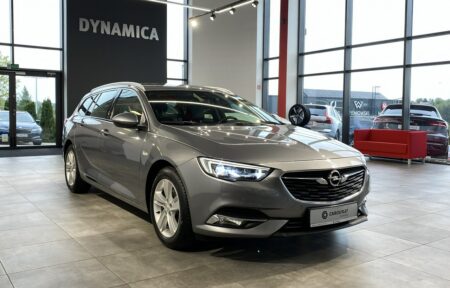 Używany samochód marki Opel, model Insignia, rocznik 2019, przebieg 104500km - miniaturka 0