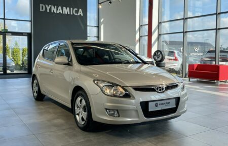 Używany samochód marki Hyundai, model i30, rocznik 2009, przebieg 139200km - miniaturka 0