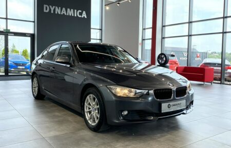 Używany samochód marki BMW, model 320, rocznik 2012, przebieg 203800km - miniaturka 0