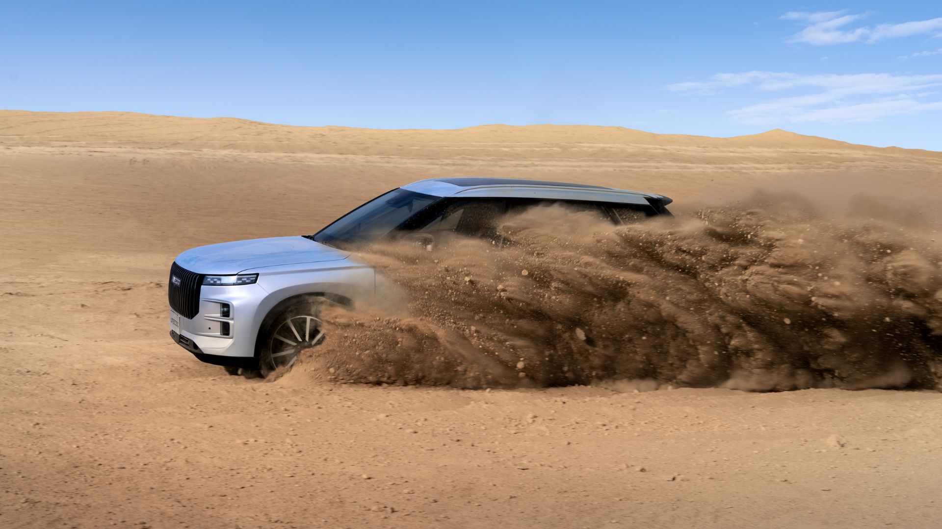 jaecoo j7, na pustyni