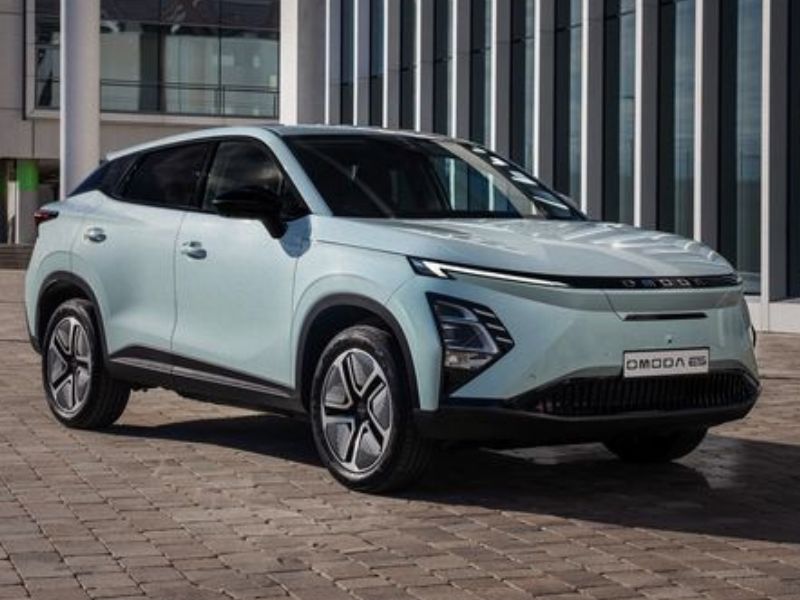 omoda e5, przód