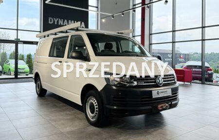 Używany samochód marki Volkswagen, model Transporter, rocznik 2018, przebieg 112400km - miniaturka 0