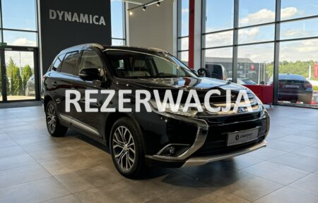 Używany samochód marki Mitsubishi, model Outlander, rocznik 2017, przebieg 131700km - miniaturka 0