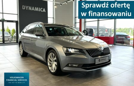 Używany samochód marki Škoda, model Superb, rocznik 2017, przebieg 121900km - miniaturka 0