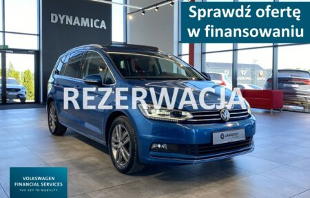 Używany samochód marki Volkswagen, model Touran, rocznik 2020, przebieg 60800km - miniaturka 0