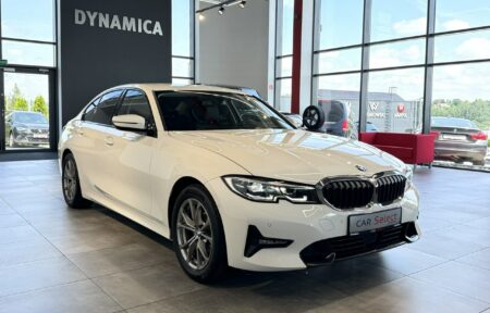 Używany samochód marki BMW, model 318, rocznik 2021, przebieg 38100km - miniaturka 0