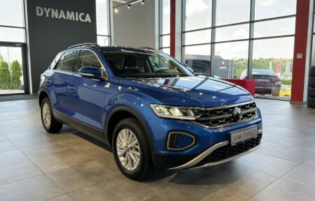 Używany samochód marki Volkswagen, model T-Roc, rocznik 2023, przebieg 18700km - miniaturka 0