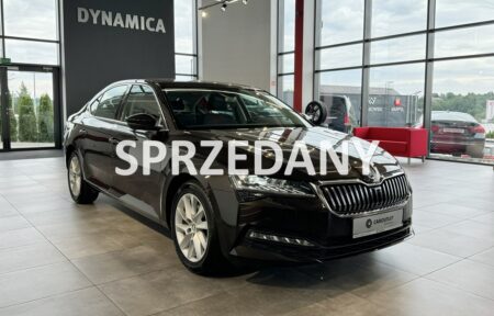Używany samochód marki Škoda, model Superb, rocznik 2021, przebieg 74700km - miniaturka 0