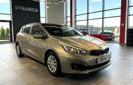 Używany samochód marki Kia, model Cee'd, rocznik 2016, przebieg 76200km - miniaturka 0