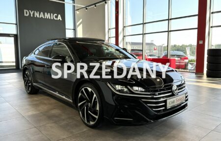 Używany samochód marki Volkswagen, model Arteon, rocznik 2021, przebieg 179700km - miniaturka 0
