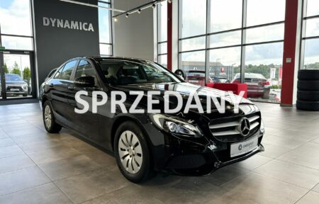 Używany samochód marki Mercedes, model C 160, rocznik 2018, przebieg 115700km - miniaturka 0