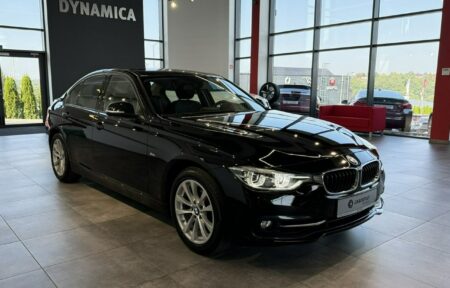 Używany samochód marki BMW, model 318, rocznik 2017, przebieg 99200km - miniaturka 0