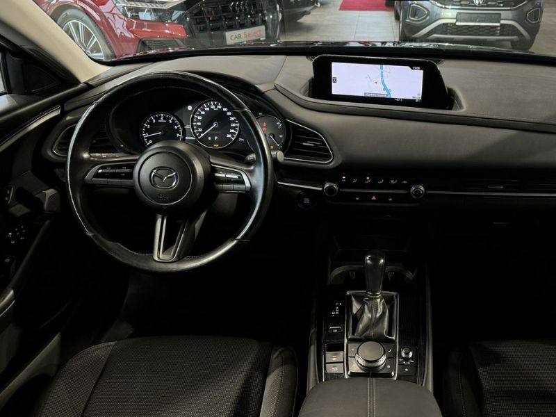 mazda cx-30 wnętrze