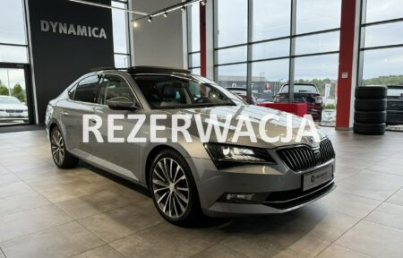 Używany samochód marki Škoda, model Superb, rocznik 2016, przebieg 162000km - miniaturka 0
