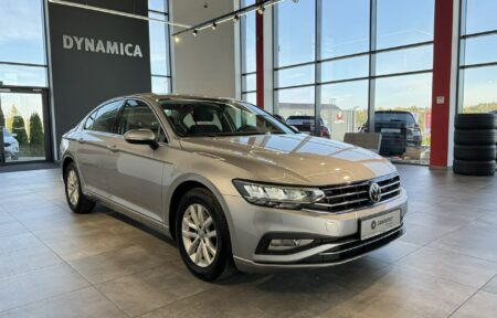 Używany samochód marki Volkswagen, model Passat, rocznik 2020, przebieg 102200km - miniaturka 0
