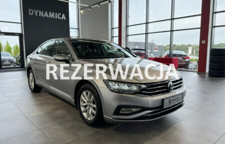Używany samochód marki Volkswagen, model Passat, rocznik 2020, przebieg 94200km - miniaturka 0