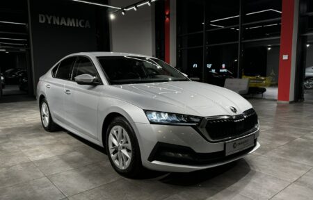 Używany samochód marki Škoda, model Octavia, rocznik 2021, przebieg 60800km - miniaturka 0