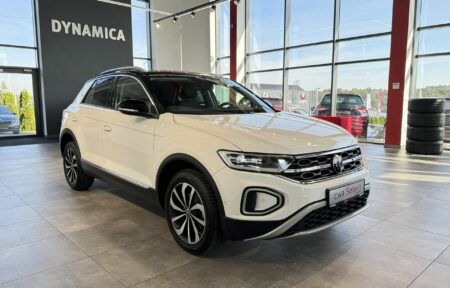 Używany samochód marki Volkswagen, model T-Roc, rocznik 2022, przebieg 15300km - miniaturka 0