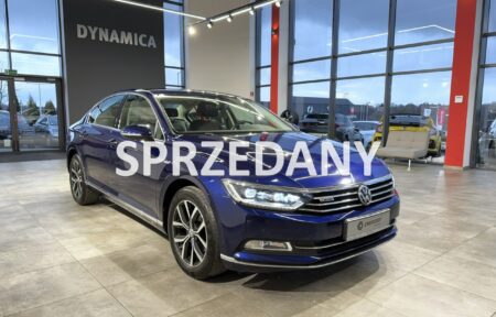 Używany samochód marki Volkswagen, model Passat, rocznik 2018, przebieg 90200km - miniaturka 0