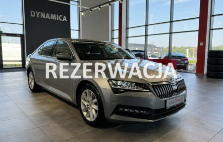 Używany samochód marki Škoda, model Superb, rocznik 2021, przebieg 86700km - miniaturka 0