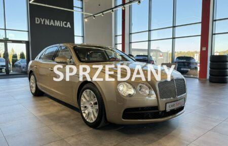 Używany samochód marki Bentley, model Continental Flying Spur, rocznik 2014, przebieg 63200km - miniaturka 0