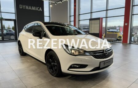 Używany samochód marki Opel, model Astra, rocznik 2018, przebieg 112500km - miniaturka 0