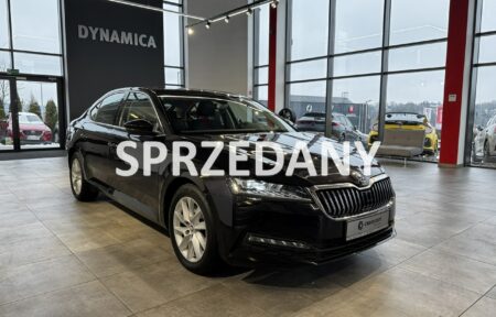 Używany samochód marki Škoda, model Superb, rocznik 2020, przebieg 137700km - miniaturka 0