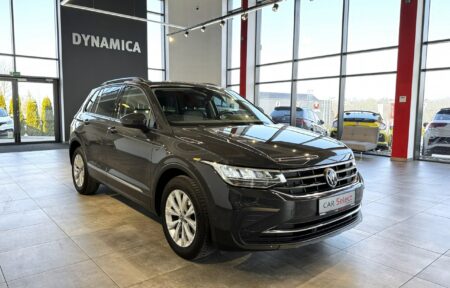 Używany samochód marki Volkswagen, model Tiguan, rocznik 2020, przebieg 73300km - miniaturka 0