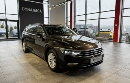 Używany samochód marki Volkswagen, model Passat, rocznik 2019, przebieg 110800km - miniaturka 0