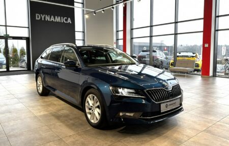 Używany samochód marki Škoda, model Superb, rocznik 2019, przebieg 69700km - miniaturka 0