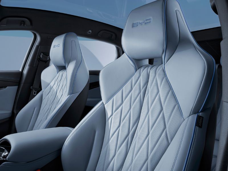 byd seal sportowe fotele