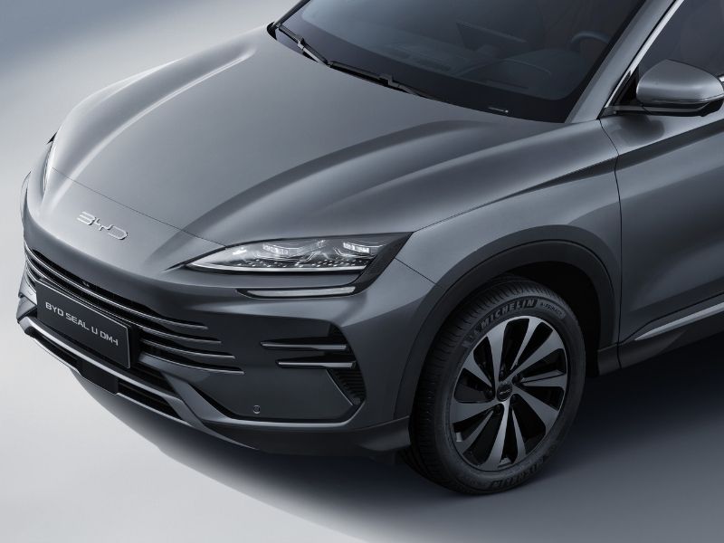 byd seal u dm-i, reflektory